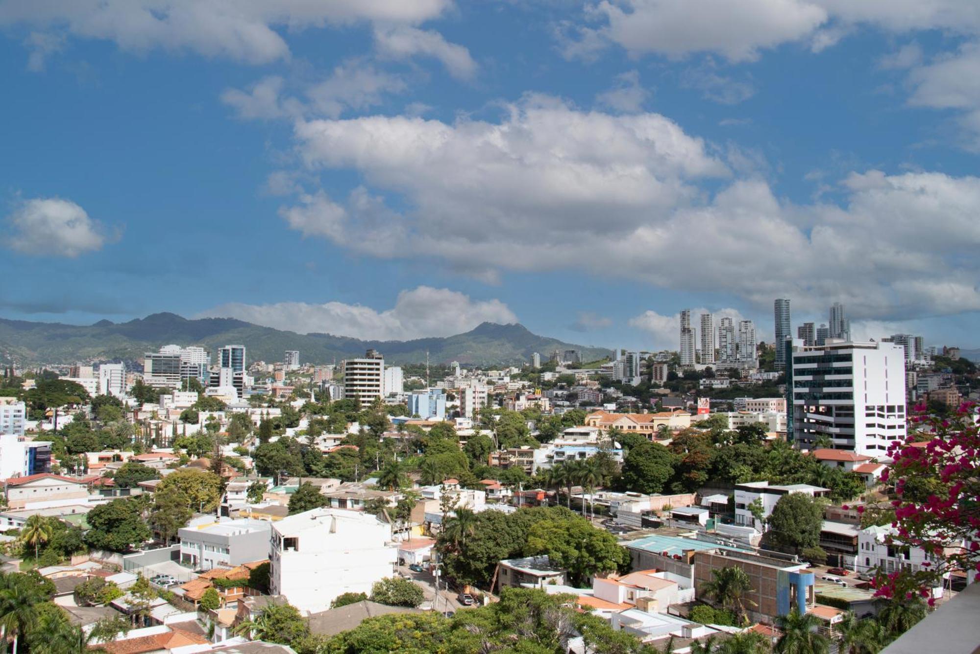 Hotel Plaza San Martin Tegucigalpa Chambre photo